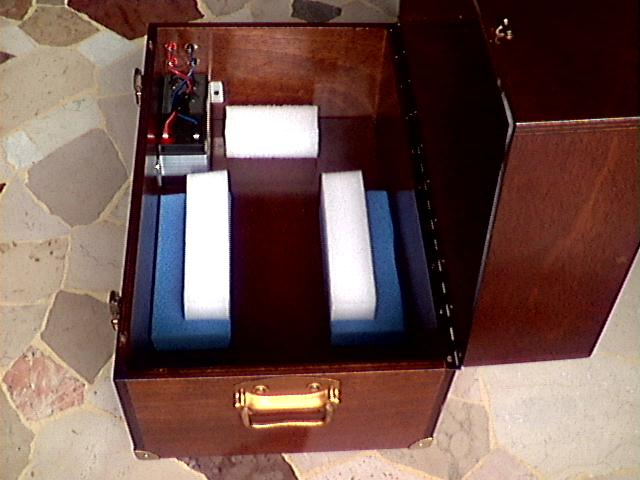 CONT2.JPG (39658 byte)