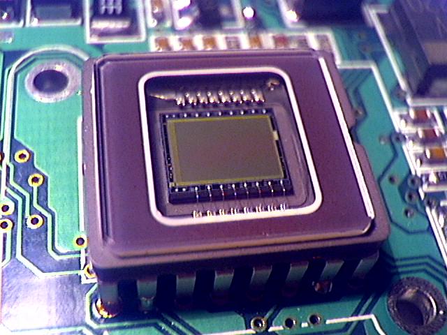 TELECAM5.JPG (55713 byte)